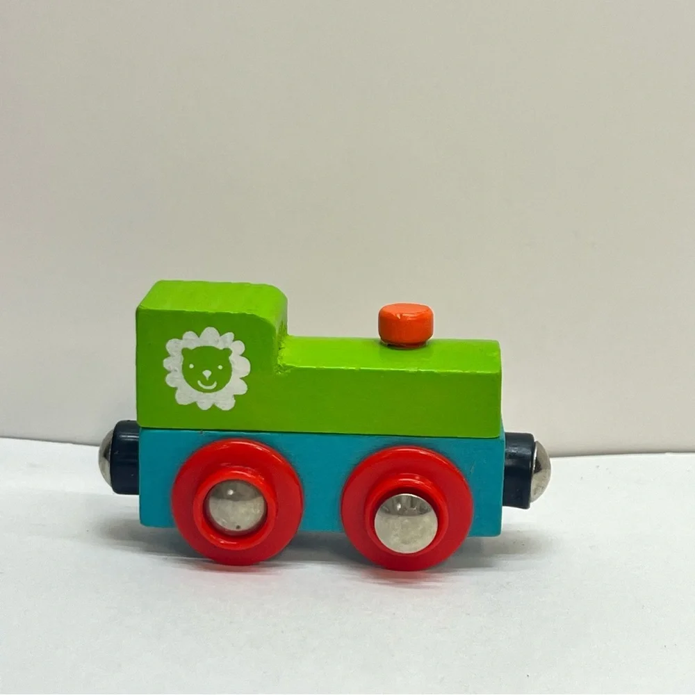 Train magnetic wooden toy train green blue red‎ lion graphic replacement